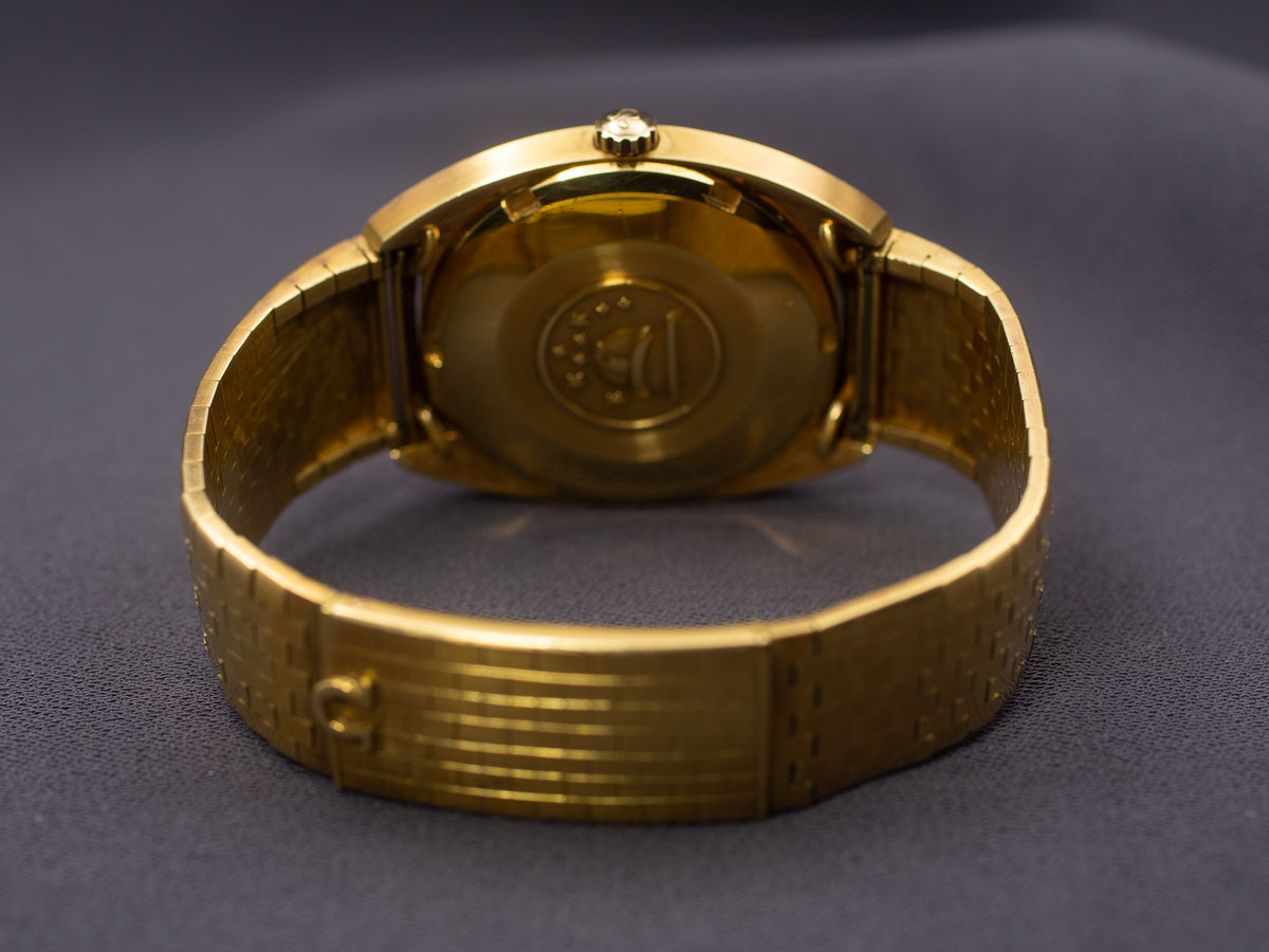 Omega Vintage Constellation 34.5mm in Yellow Gold