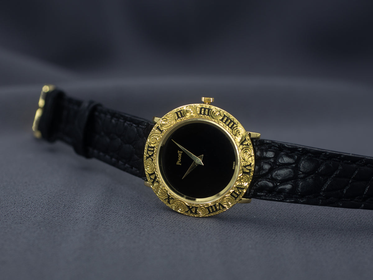 Piaget Vintage Ultra Thin in Yellow Gold with Onyx Dial