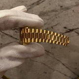 Rolex Oyster Perpetual 26 in 18K Yellow Gold