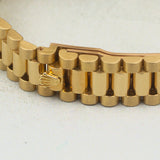 Rolex Oyster Perpetual 26 in 18K Yellow Gold
