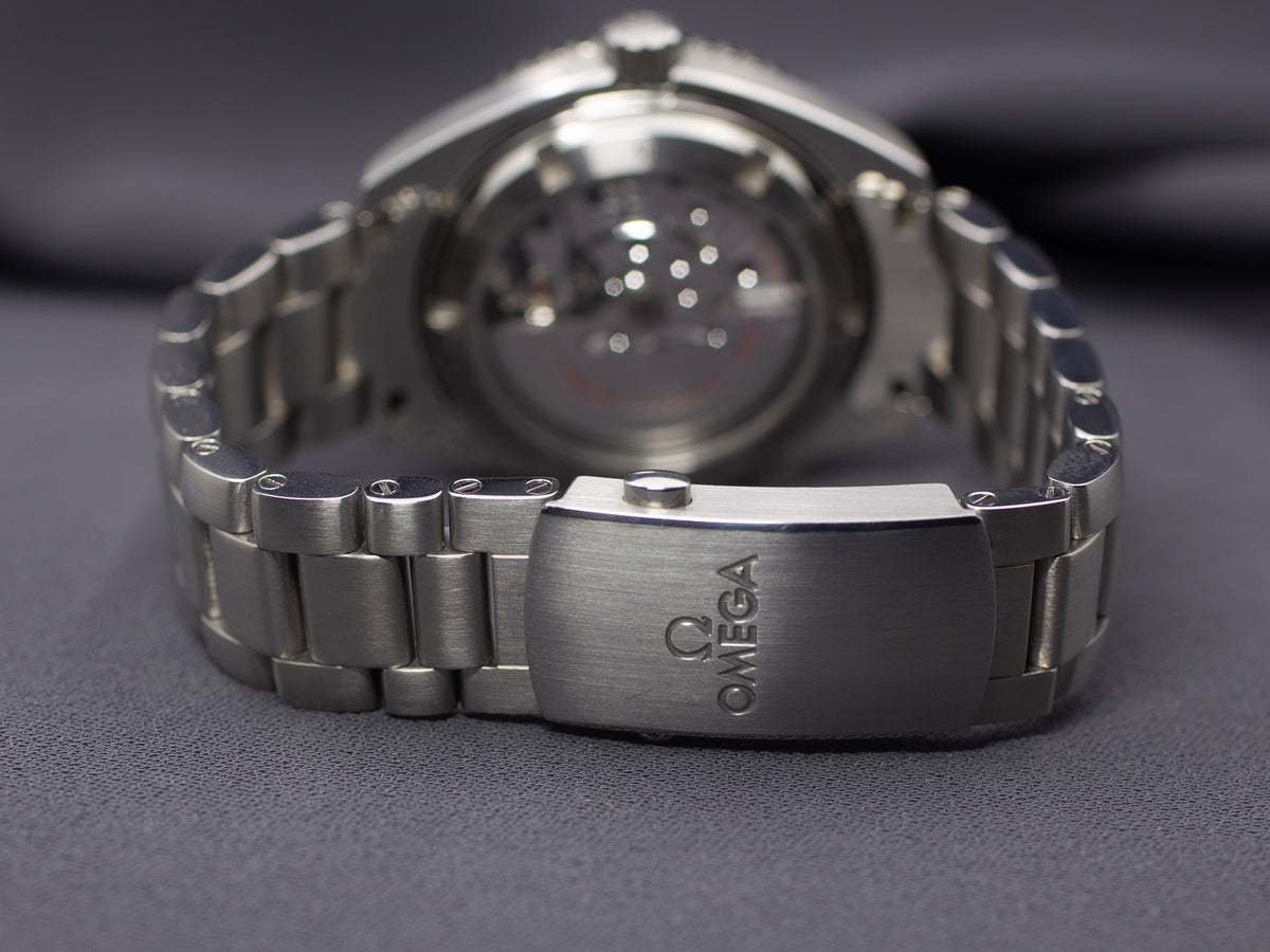 Omega Seamaster Planet Ocean 600M 42mm with Factory Diamond Bezel