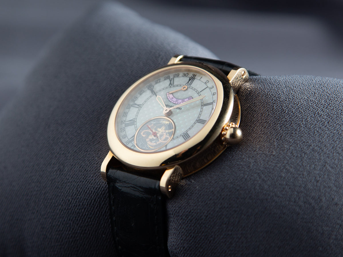 Gerald Genta Arena Tourbillon in Yellow Gold