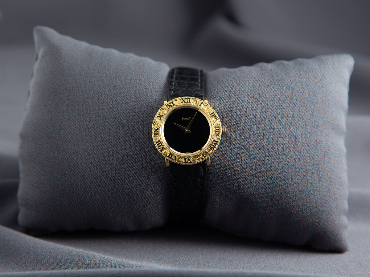 Piaget Vintage Ultra Thin in Yellow Gold with Onyx Dial