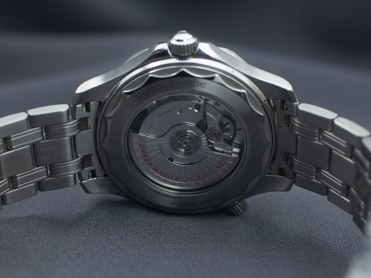 Omega Seamaster Diver 300M White Dial in Steel