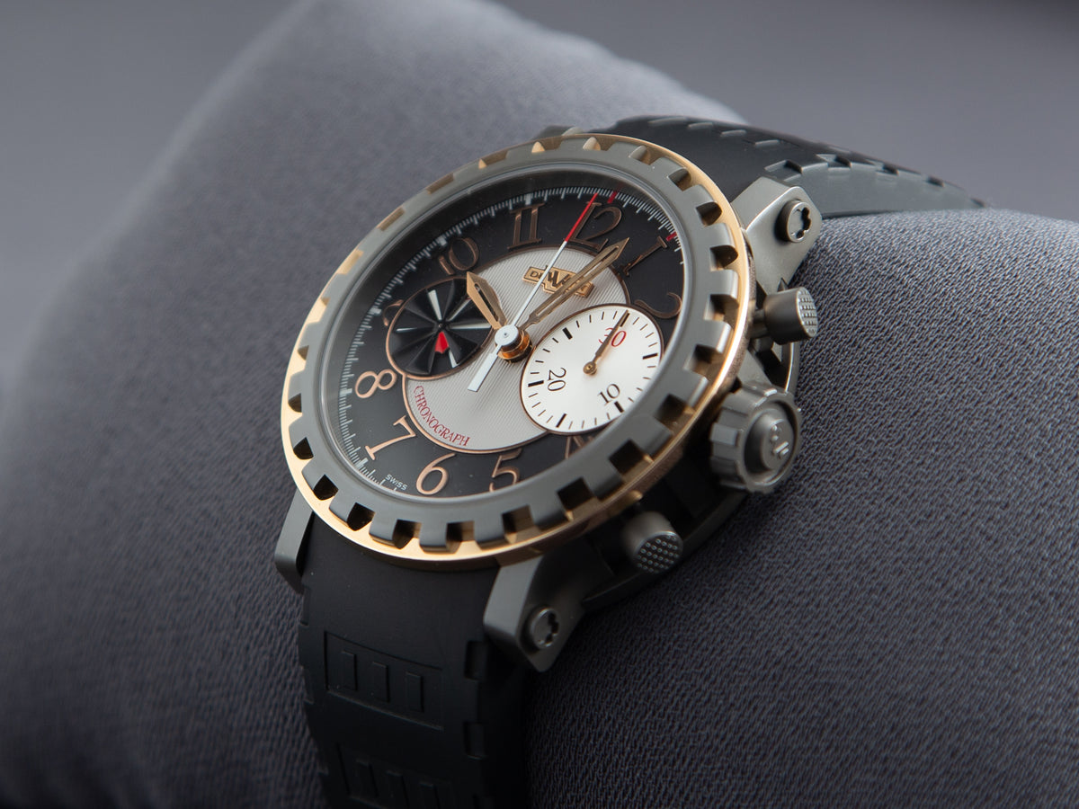 DeWitt Academia Chronographe Sequential in Titanium