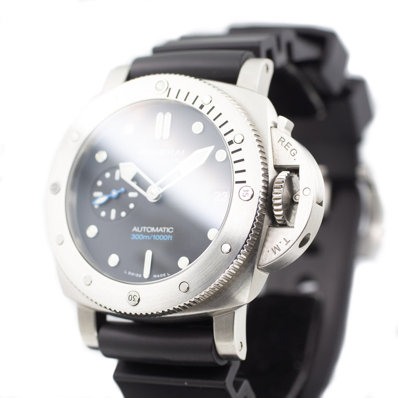 Panerai Luminor Submersible PAM 937 X