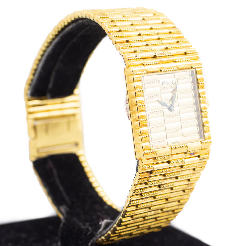 Piaget Vintage 2131 G2 in 18K Yellow Gold