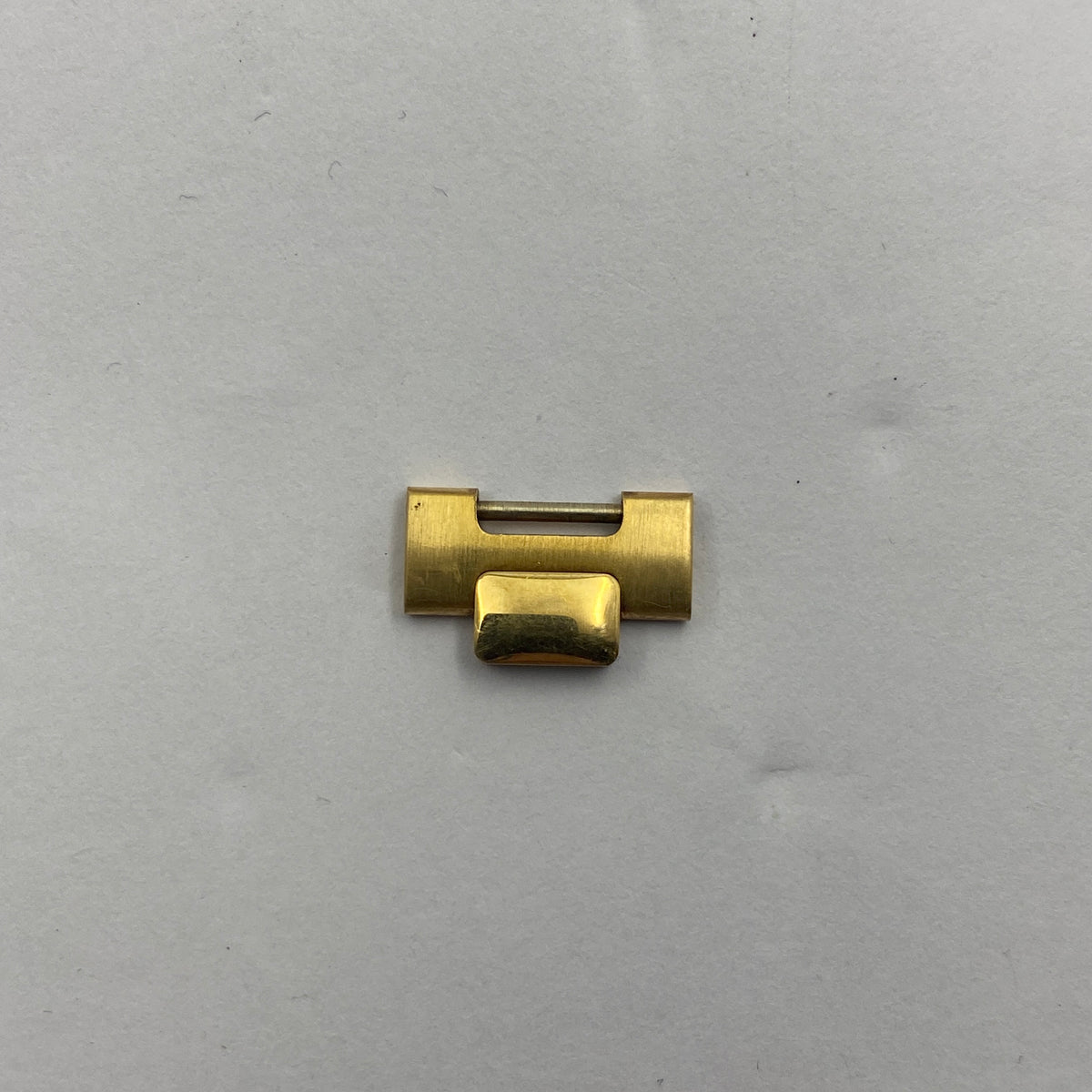 Authentic Patek Philippe Nautilus 18K Yellow Gold Link (14mm)