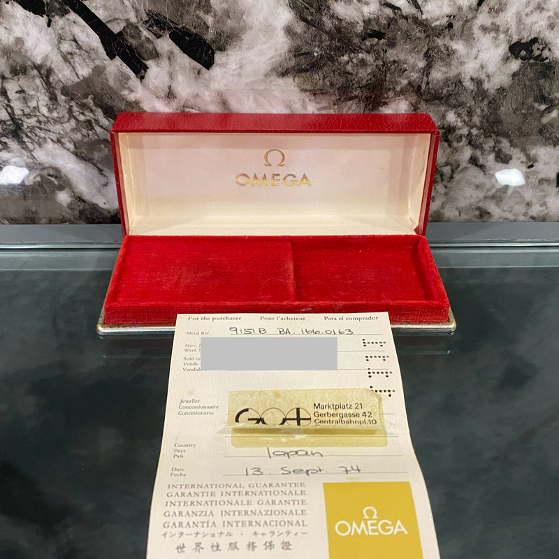 Vintage Omega Genève in 18K Yellow Gold