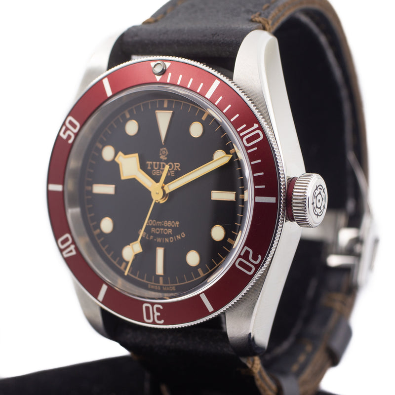 Tudor Heritage Black Bay Burgundy "Rose Logo"
