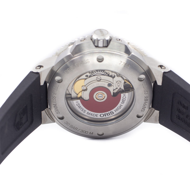 ORIS Aquis Date 'Green'