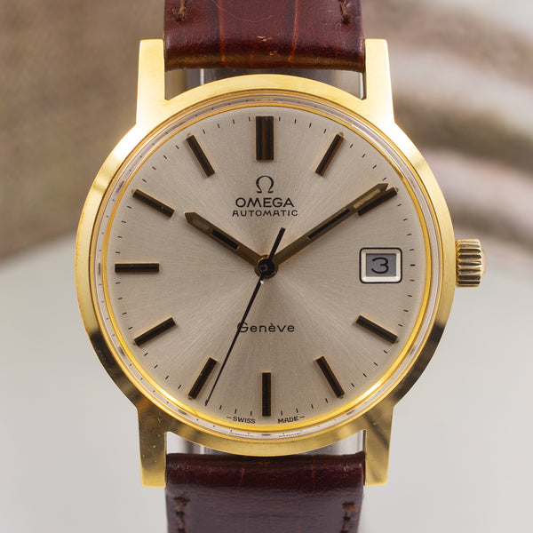 Vintage Omega Genève in 18K Yellow Gold