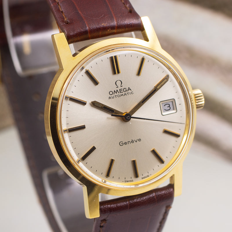 Vintage Omega Genève in 18K Yellow Gold