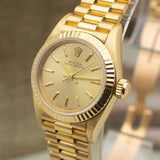 Rolex Oyster Perpetual 26 in 18K Yellow Gold